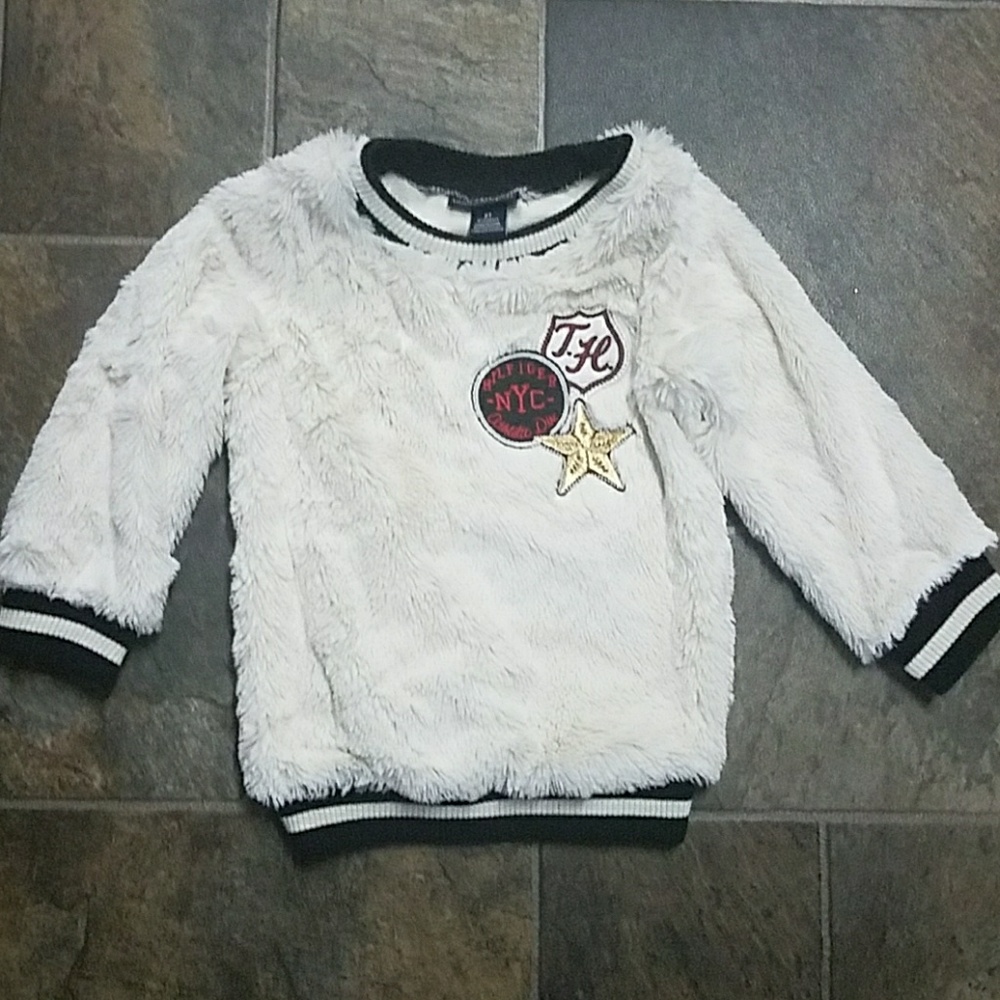 🔥 Hot...Girls Fuzzy Sweater